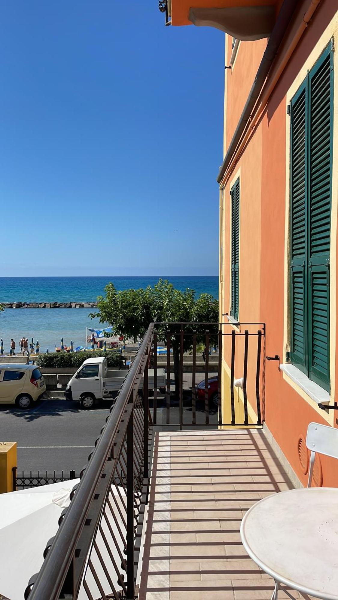 Casa Del Cardinale Leilighet Santo Stefano al Mare Eksteriør bilde