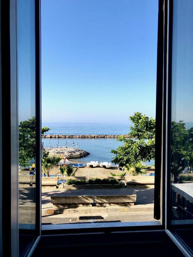 Casa Del Cardinale Leilighet Santo Stefano al Mare Eksteriør bilde